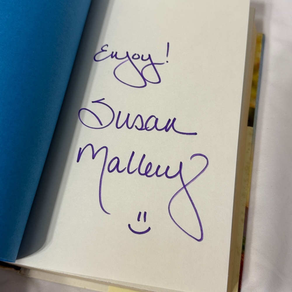 Signed “Secrets of the Tulip Sisters” Hardcover Romance by Susan Mallery - Picture 2 of 15